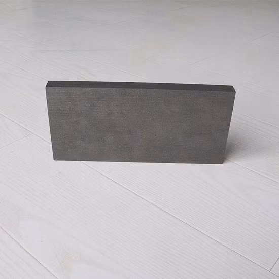 Прямая цена с завода. Хорошая термическая стабильность. Высокопрочный магнезиальный углеродный огнеупорный кирпич. Огнеупорный углеродный кирпич для конвертера ковшей.